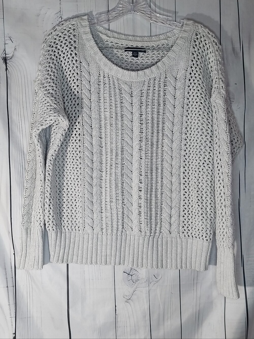 American Eagle Light Gray Cable Knit Boho Cozy Casual Crewneck Sweater